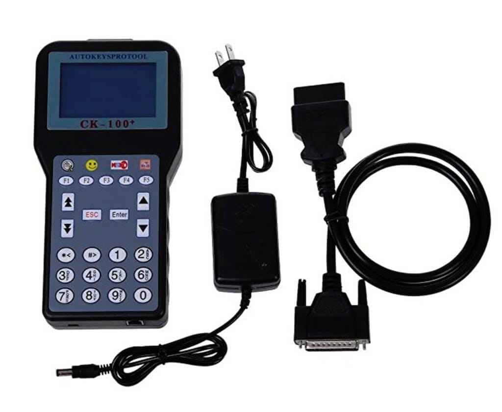 How Locksmiths Program Car Keys and FOBs