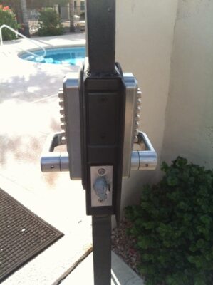 2-sided keypad Gate Lock