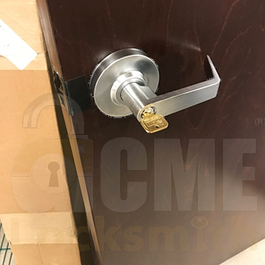 Commercial lever install