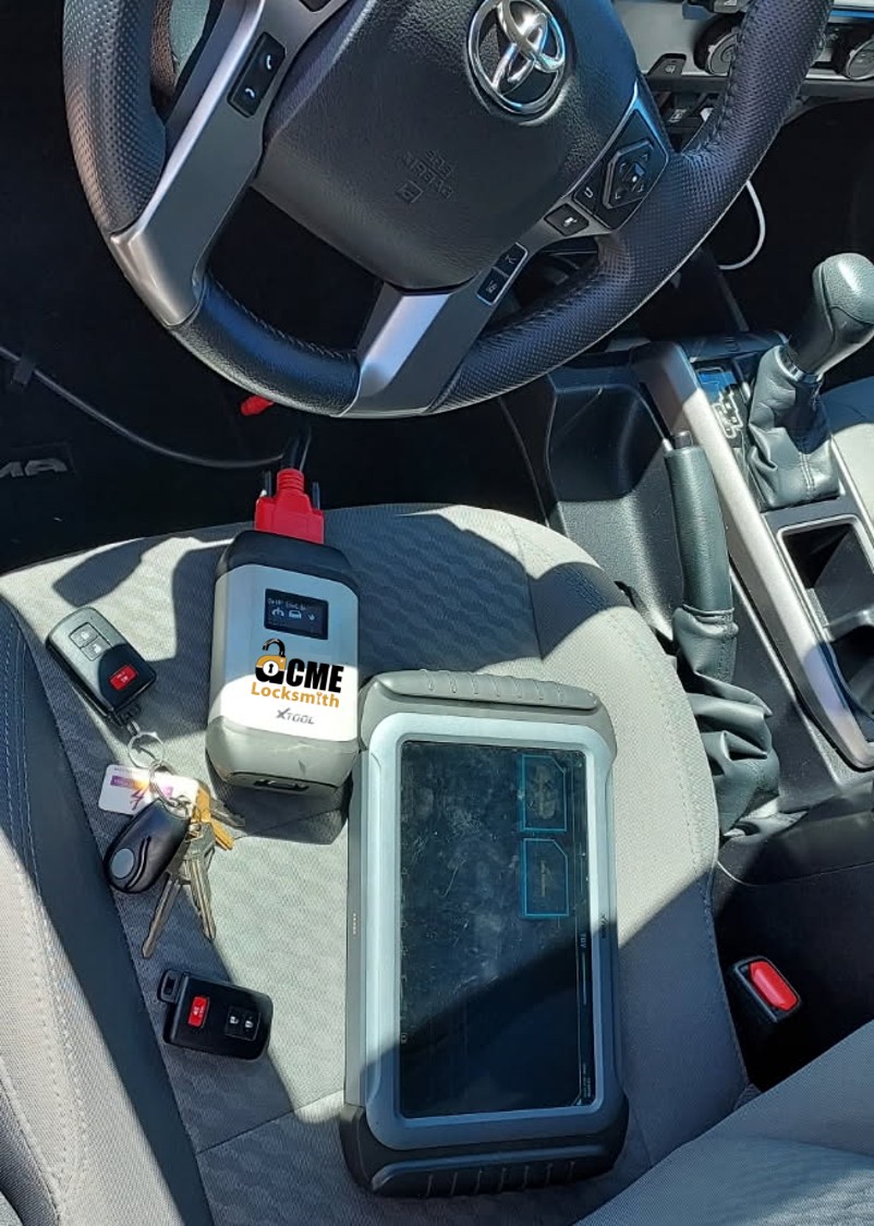 Toyota key fob programming